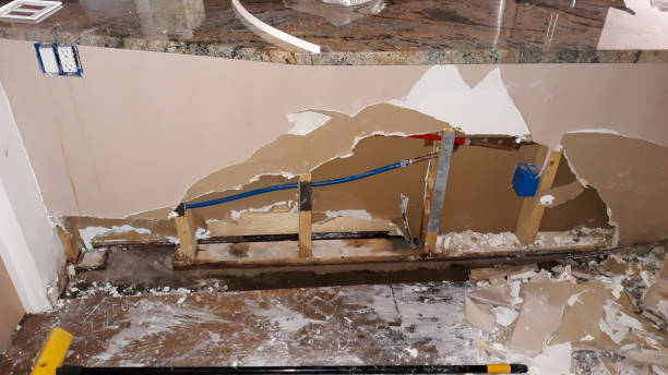 Best Sewage cleanup and water damage restoration  in Fredericksburg, PA